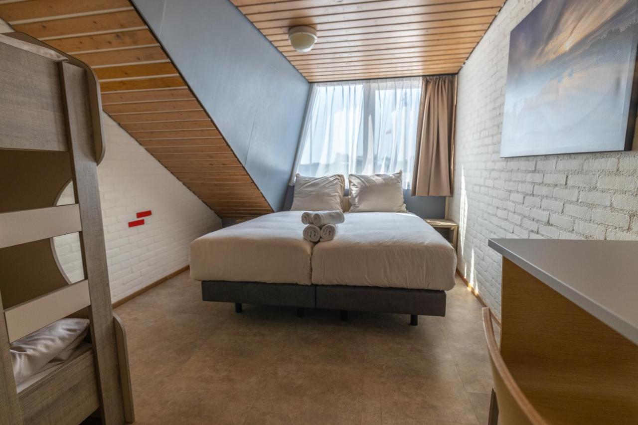 Auberge de jeunesse Oer'T Hout à Grou Extérieur photo