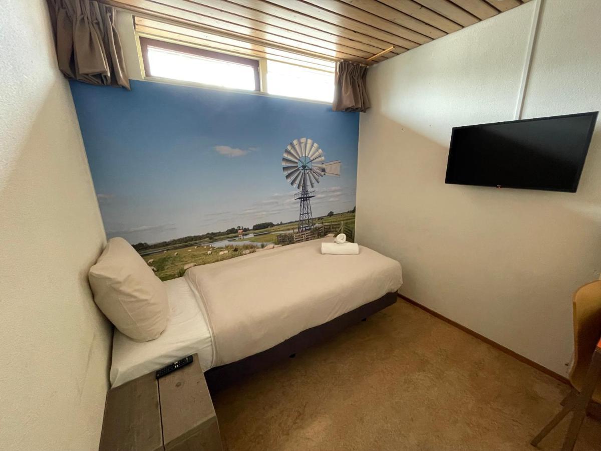 Auberge de jeunesse Oer'T Hout à Grou Extérieur photo